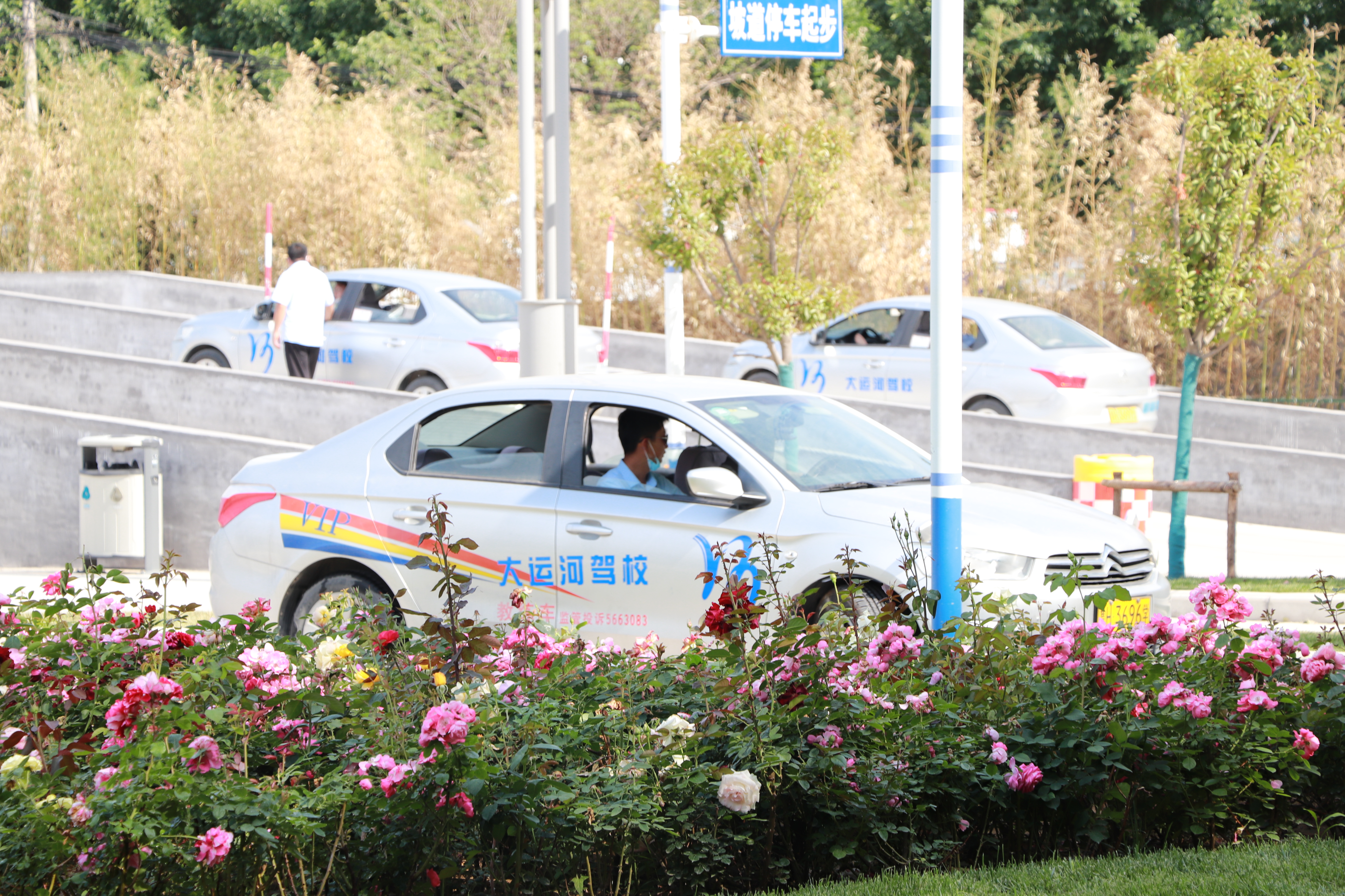【濟(jì)寧大運(yùn)河駕?！康诰艑脤W(xué)車夏令營火爆開啟！(圖3)