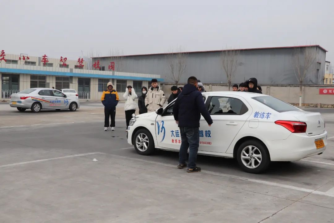 【濟(jì)寧大運(yùn)河駕?！苦?，同學(xué)！寒假學(xué)車攻略請(qǐng)查收~(圖1)