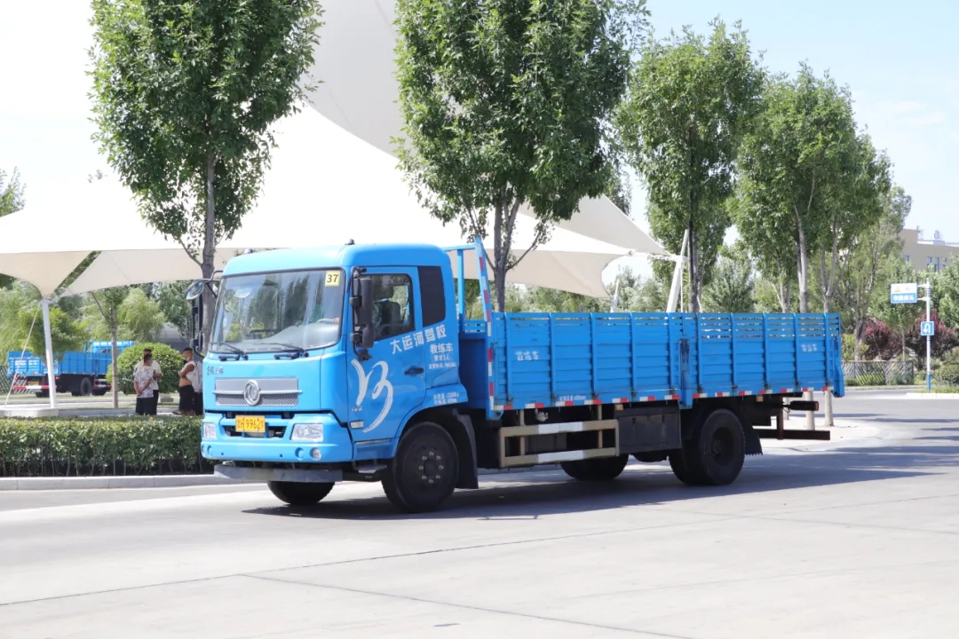 【濟(jì)寧大運(yùn)河駕校】把大車(chē)價(jià)格打下來(lái)！“3999”培訓(xùn)一費(fèi)到底！(圖4)