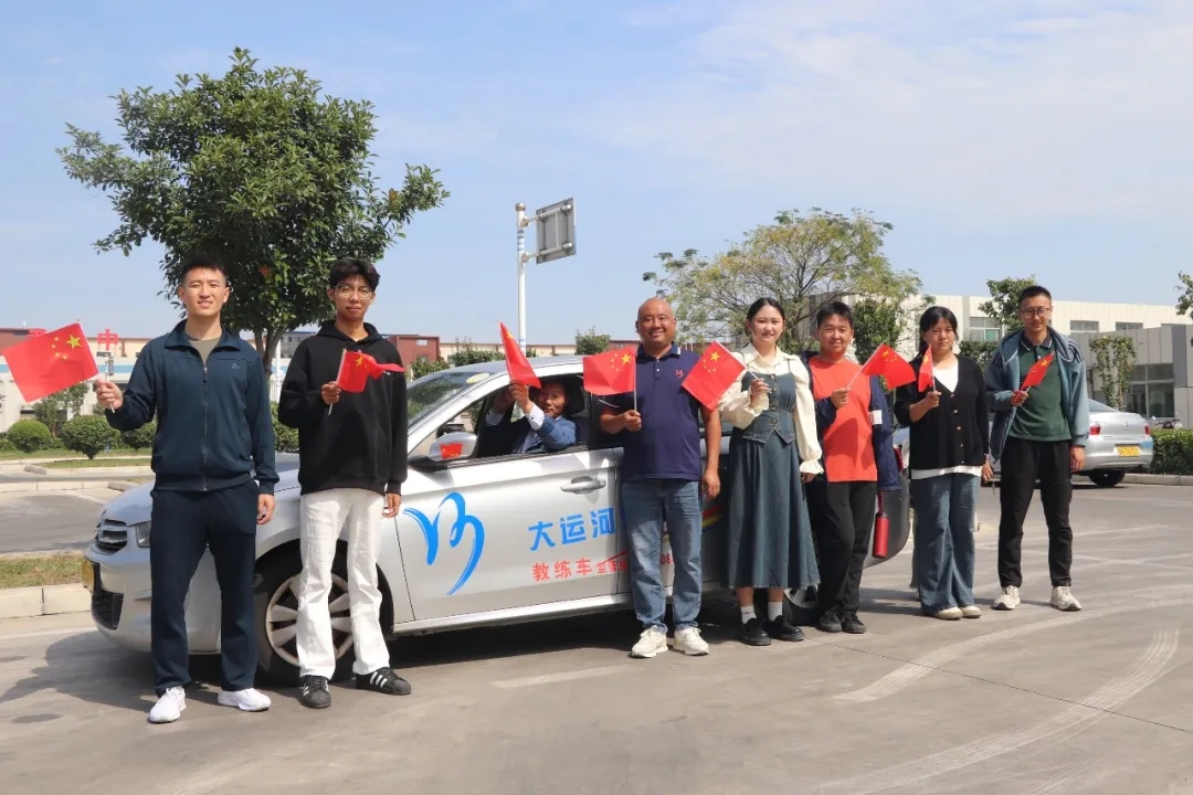 金秋十月迎國(guó)慶，“全車型”報(bào)名鉅惠活動(dòng)震撼開啟！(圖5)