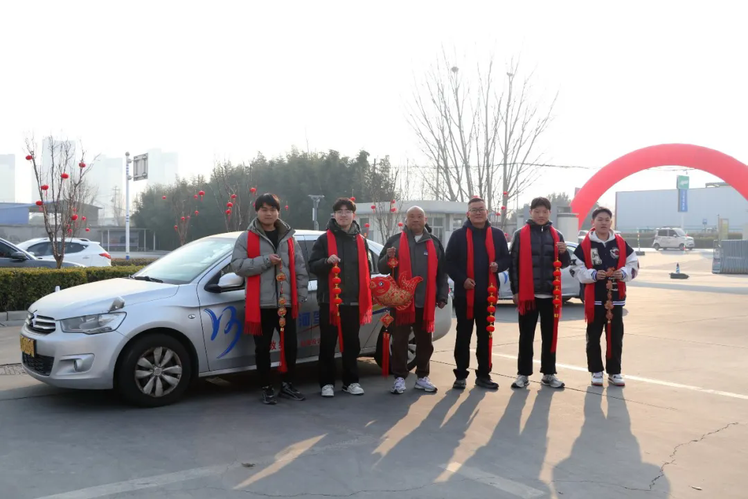 新春快樂，蛇年大吉！濟寧大運河駕校給您拜年啦！(圖3)