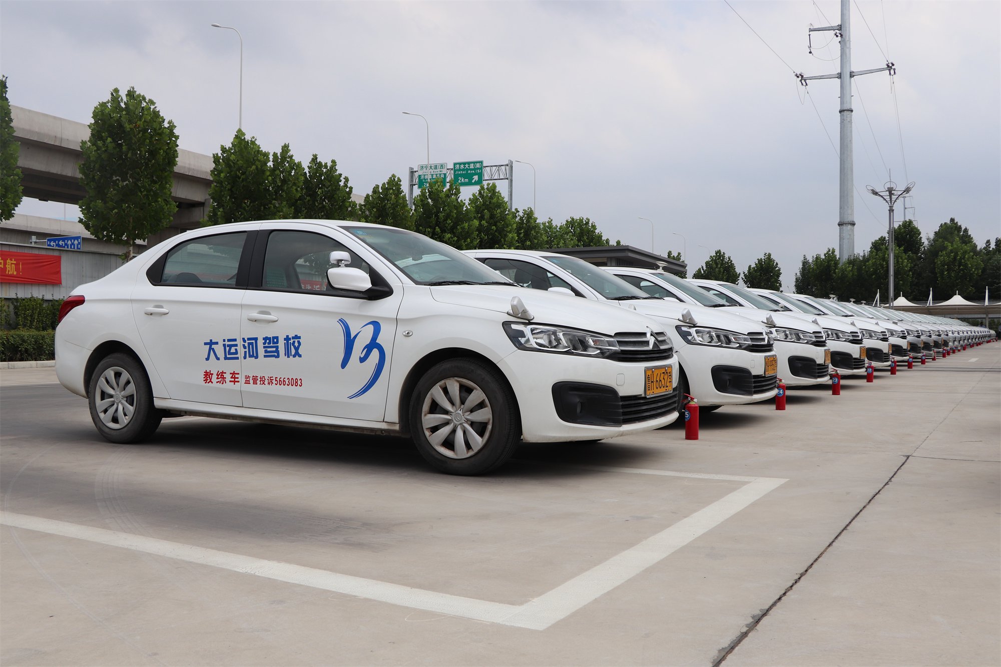 【濟(jì)寧大運(yùn)河駕?！繉W(xué)車必知 | 如何培養(yǎng)“車感”(圖4)