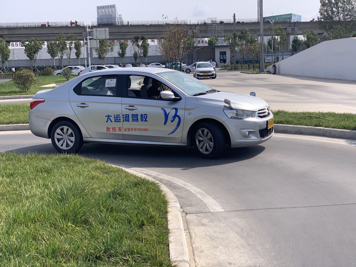 【濟(jì)寧大運(yùn)河駕?！肯灿p節(jié)鉅“惠”全城，學(xué)車直降千元！(圖3)